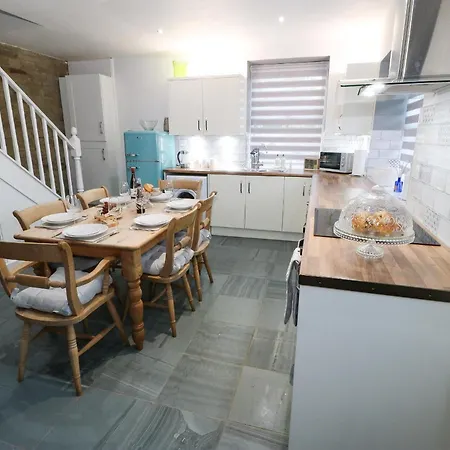 Holiday home The Coach House